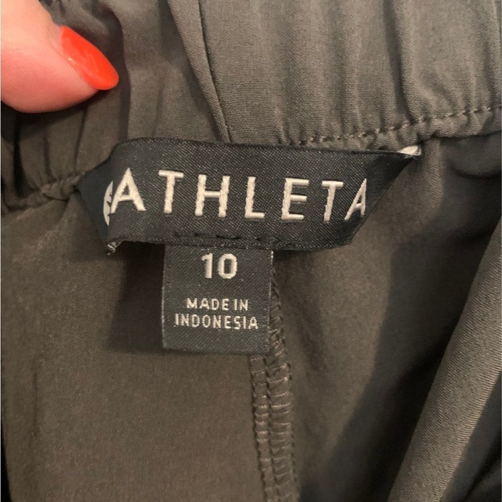 W47- Athleta Black Paperbag Waist Trousers Size 10 - Picture 3 of 3